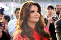 Aishwarya Rai at Dubai Photos
